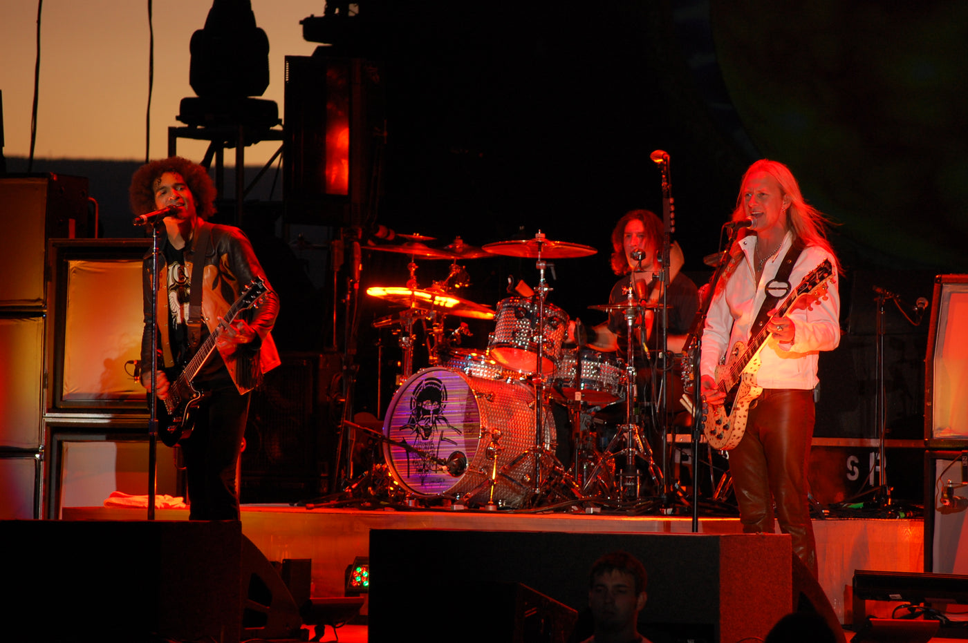 ALICE IN CHAINS History